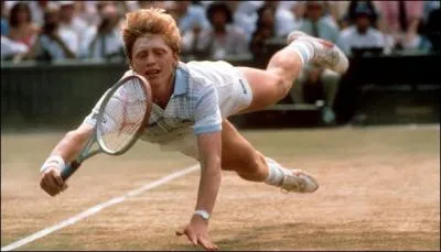 Il reste à ce jour le plus jeune vainqueur du tournoi de Wimbledon.