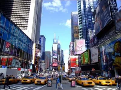 Dans les annes 90, en t,  Paris, on utilisait le plus les ventilateurs, tandis qu' New York, on utilisait plus ______________.