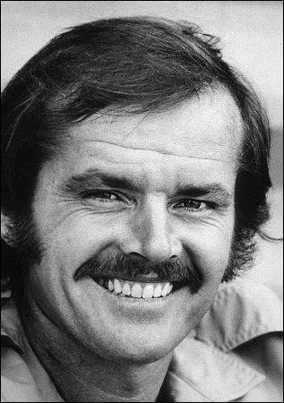 Il est n le 22 avril 1937  New York, il s'appelle John Joseph mais tout le monde l'appelle...