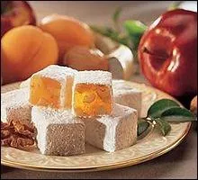 Quelle confiserie orientale est faite d'une pte aromatise et enrobe de sucre glace ?