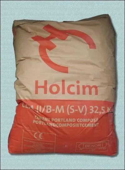 Pour son mortier, le maon utilise du sable et des liants. Comme s'appelle le plus courant, qui peut-tre gris ou blanc, d'ailleurs ?