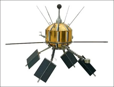 Quel tait le nom du premier satellite britannique ?