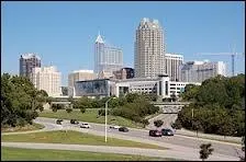 Dans quel tat se trouve la ville de Raleigh ?