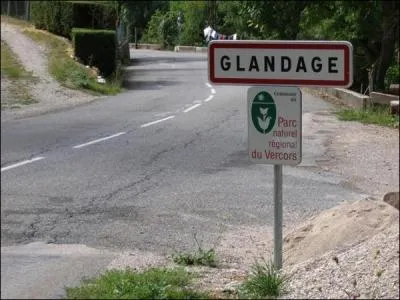 Quelle est la spcialit de cette jolie petite commune perdue au fin fond de la Drme ?