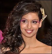 Elle a des origines marocaines.