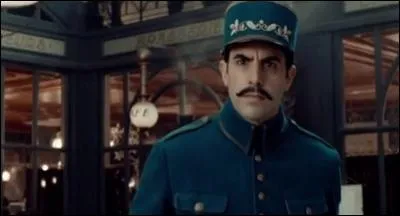 De qui le gendarme est-il amoureux ?