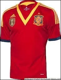 Ce maillot rouge appartient  la slection...