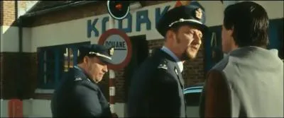 Pourquoi l'essence est-elle moins chre en Belgique d'aprs Ruben ?