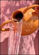 Quel proverbe a pour signification :   force de s'exposer  un danger ou de s'obstiner dans les mmes erreurs, on en subit les consquences.   ?