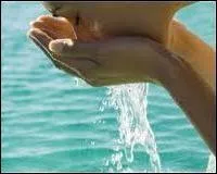 Il ne faut jamais dire :  --------, je ne boirai pas de ton eau  