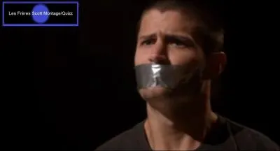 Dans quoi Nathan est-il enferm ?