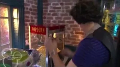 En prparant ce cadeau que dtruisent-ils de prcieux ?