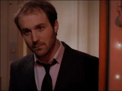 Quelle est son identit ?