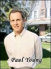Qui interprte le rle de Paul Young ?