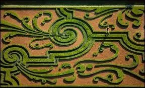 Il est le crateur des jardins de Vaux-le-Vicomte et est  l'origine de nombreux parcs connus. Quel est ce jardinier clbre ?