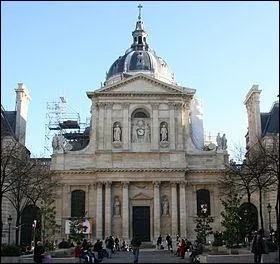 Dans quel arrondissement se trouve la Sorbonne ?