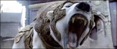 Comment s'appelle l'ours en armure que Lyra rencontre ?