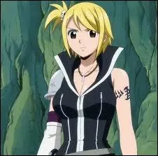 Comment Natsu et Happy appellent-ils la Lucy d'Edolas ?
