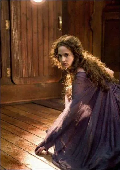 Quelle forme a le daemon de Serafina Pekkala ?