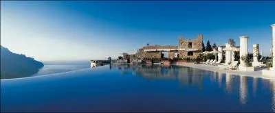 Ne le prenez surtout pas mal, si je vous propose la botte, c'est en tout bien tout honneur !