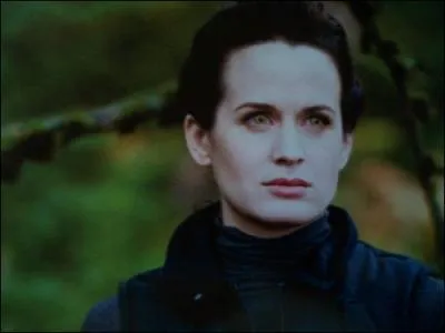 O se rfugie-t-elle ?