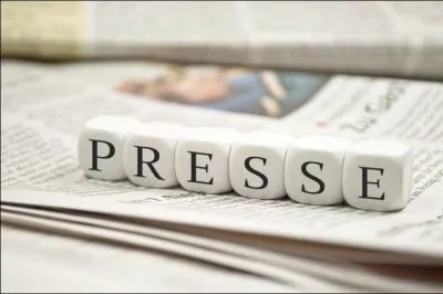 Madame Achtefastoche va au kiosque prendre plusieurs :