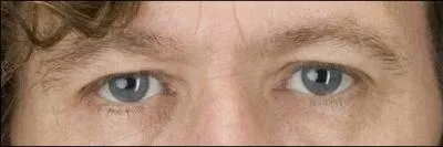  qui appartiennent ces yeux ?