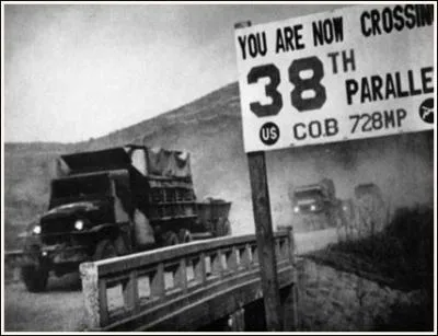 En quelle anne se termine la guerre de Core, premier rel conflit militaire de la guerre froide ? (photo : Sparation du 38me parallle, divisant les deux Cores jusqu'en 1950)