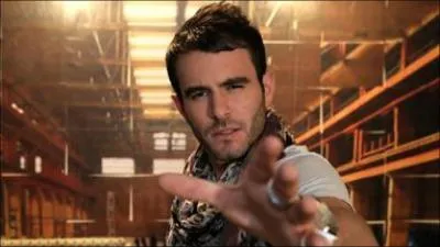 Qui a frapp Roxane ?