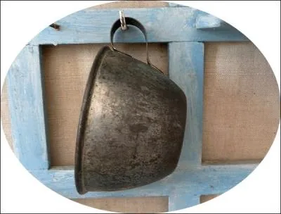 Utilis par les soldats, il est aussi synonyme d'une fraction.