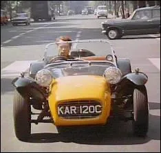 Typique des voitures anglaises, on la voit dans :