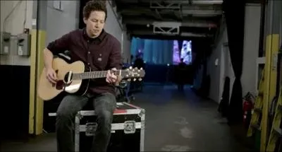 De quel clip cette image est-elle extraite ?