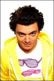 Quel humoriste joue le rle d'Adam ?