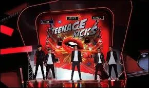 Compltez ce titre :   One... or ...  