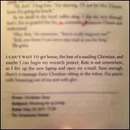 Quelle est la signature de Christian Grey lorsqu'Ana et lui s'changent des e-mails ?