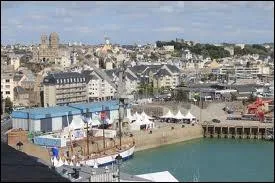 Un petit tour  Granville ( Manche ). Elle est chef-lieu ...