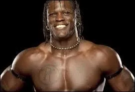 Qui est ce catcheur ?