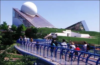 Quelle est la date de l'inauguration du parc ?