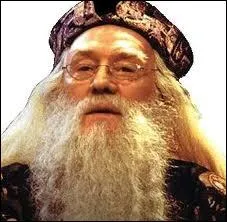 Quel est le nom complet de Dumbledore ?