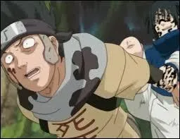 Que fait Sasuke  Zaku lorsqu'il apprend que c'est lui qui a fait du mal  Sakura ?