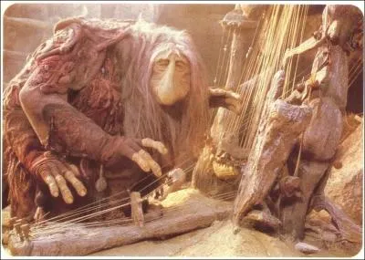 Par qui a t lev le hros du film ?