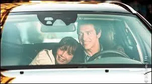 Dans le 2 me pisode de la saison 3, comment s'appelle l'amant de la mre de Clem ?