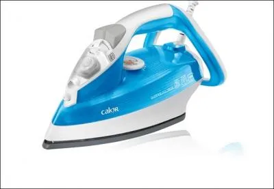 Autrefois, il tait en fonte et on le laissait chauffer sur le feu avant d'enlever les plis des vtements avec. Comment s'appelle-t-il ?