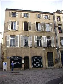 O est n Paul Verlaine ?