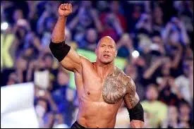 Combien de kilos pse the Rock ?