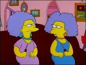 Entre Patty et Selma, qui est ne en premier lieu ?