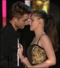 Bella ne veut pas se marier avec Edward Car.....