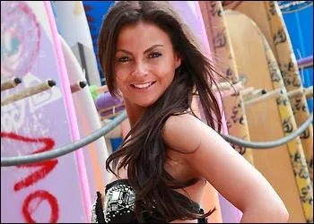 Comment s'appelle cette star des anges 4 ?
