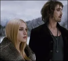 Juste avant cette bataille, qu'avait dit Garrett  Kate ?