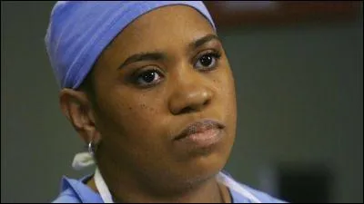 Quand elle tait interne, elle tait timide, mais aujourd'hui elle est une des meilleures en chirurgie gnrale. Qui est-elle ?